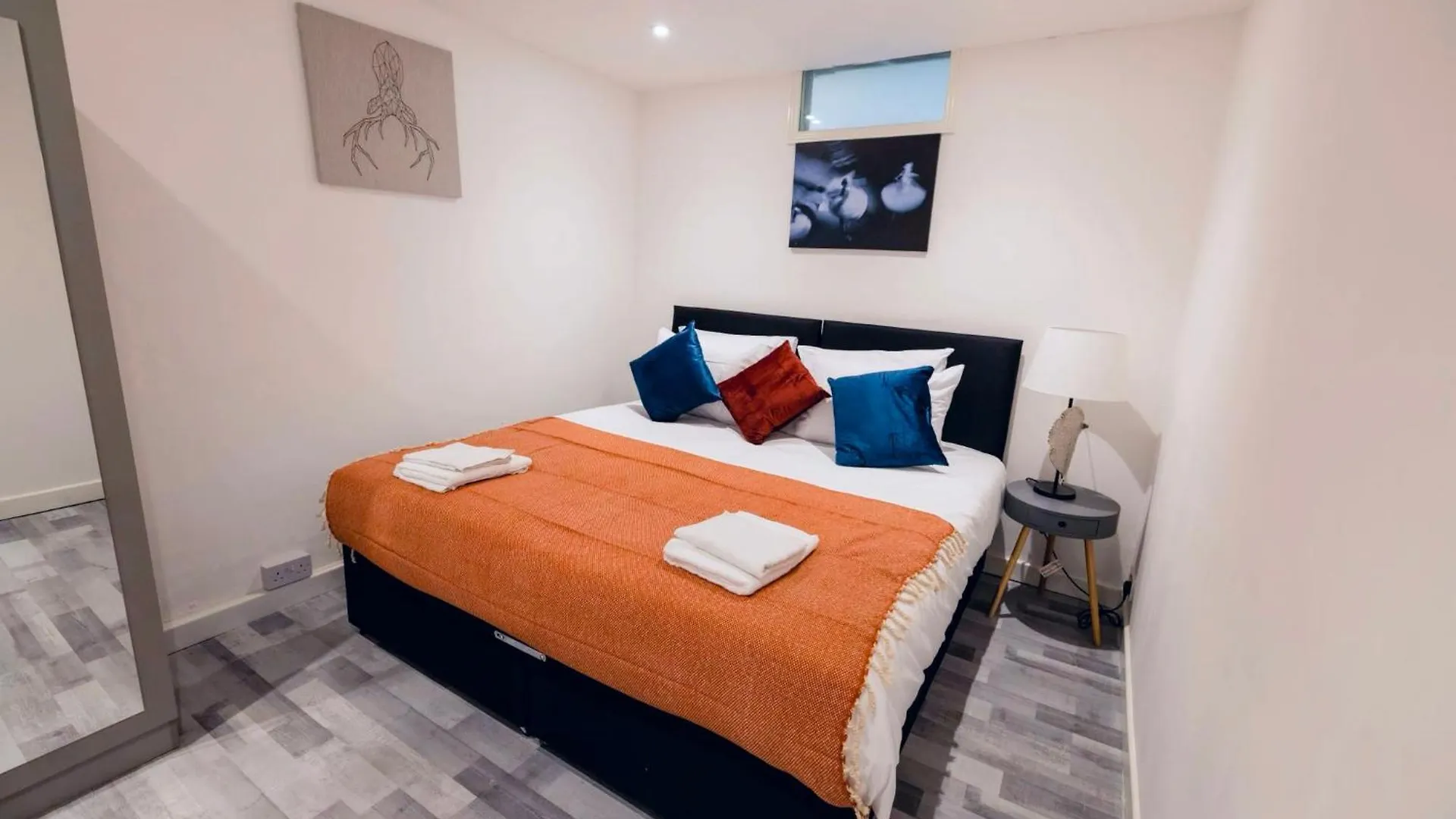3 Bedroomflat-Free Parking-Wifi-Parking-8People ロンドン アパート
