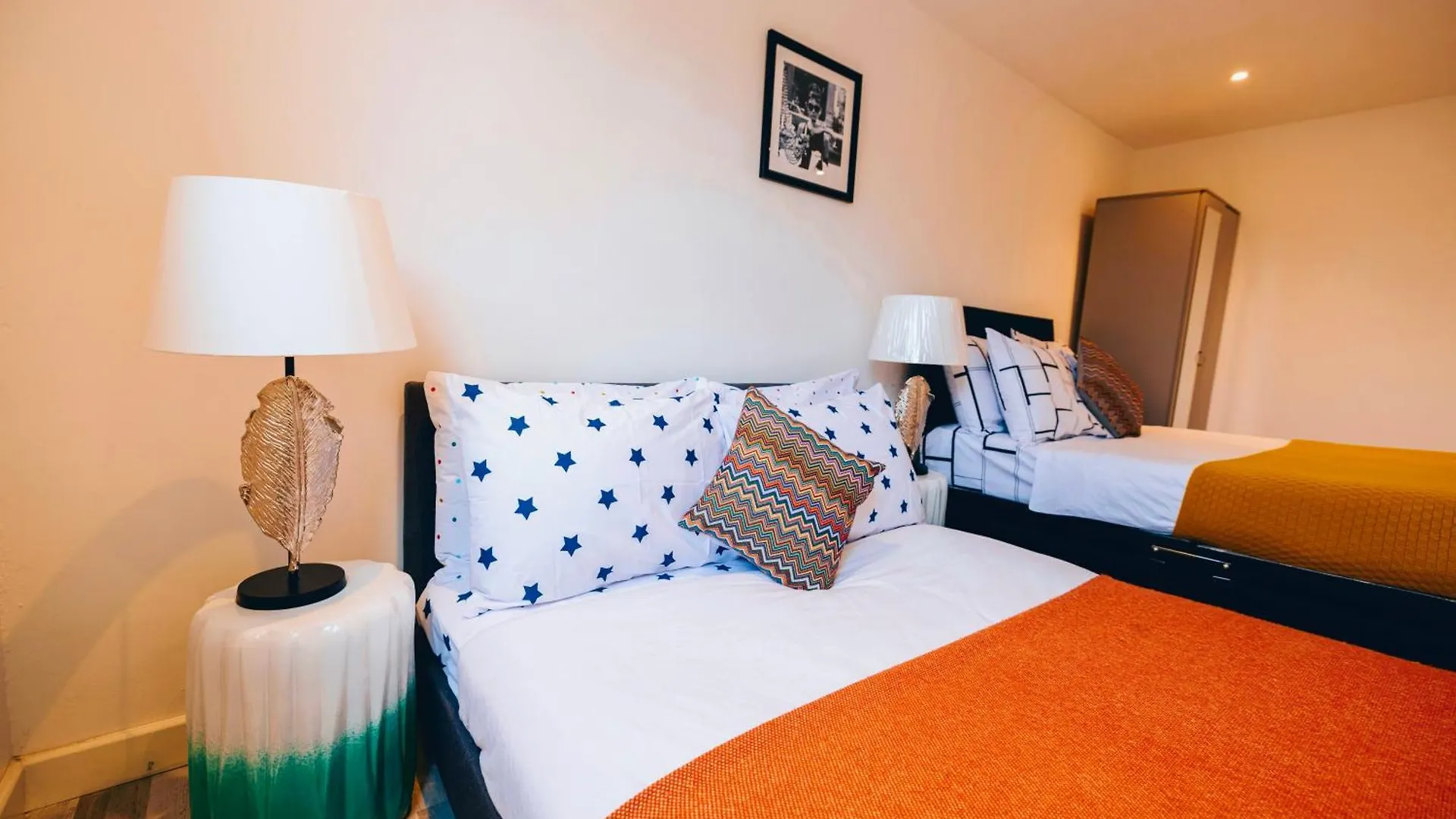 3 Bedroomflat-Free Parking-Wifi-Parking-8People 런던 아파트